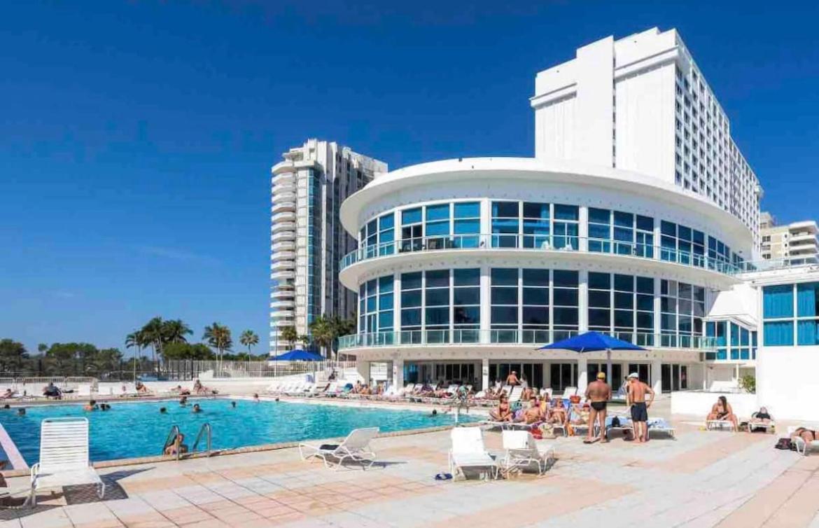 الشقق الفندقية ميامي بيتشفي  7Th - Seven Heaven Miami - Stunning Ocean Front- Free Parking المظهر الخارجي الصورة